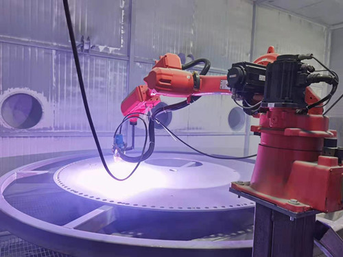 Automatic spraying robot